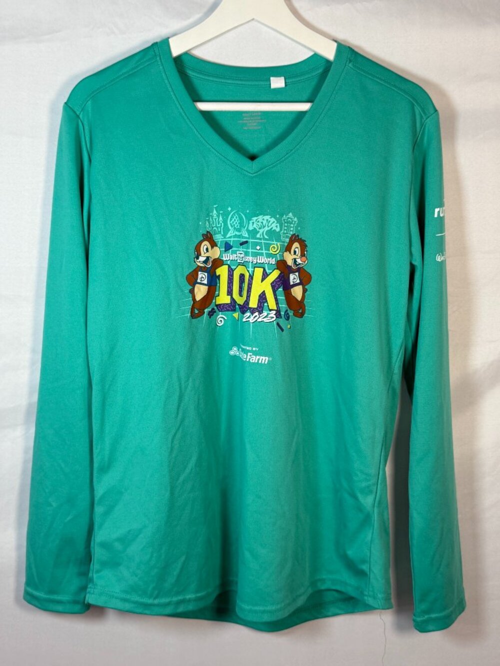 RunDisney Chip & Dale 10K Race Long Sleeve Athletic Shirt Teal Blue Womens Large